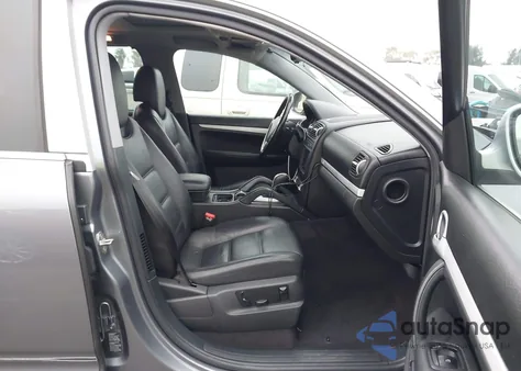 2004 Porsche Cayenne V6 from USA, damaged, VIN WP1AA29PX4LA23401